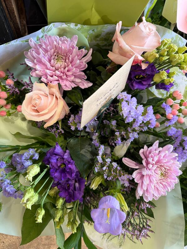 Flowers delivered to customer