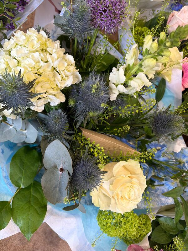 Flowers delivered to customer