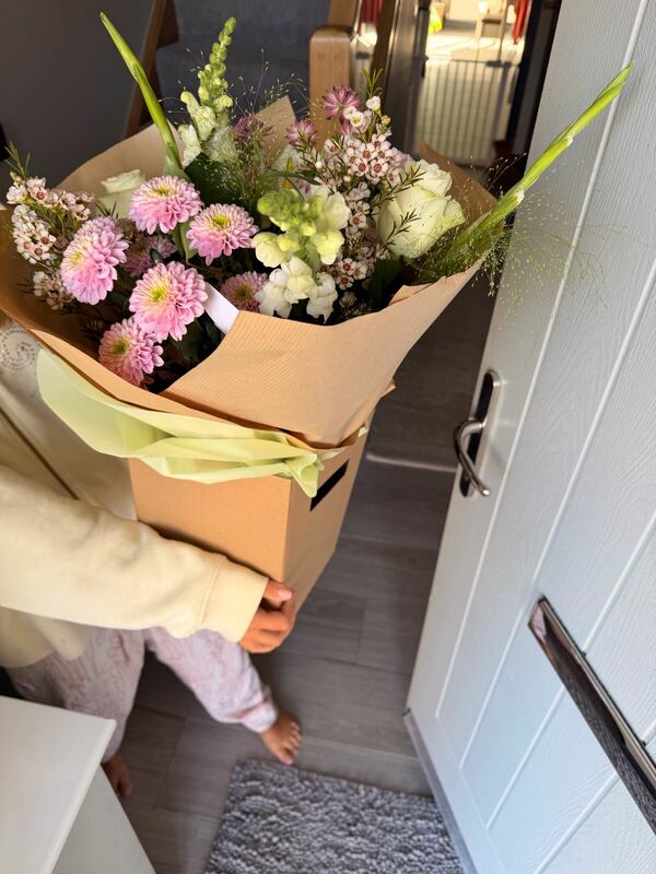 Flowers delivered to customer