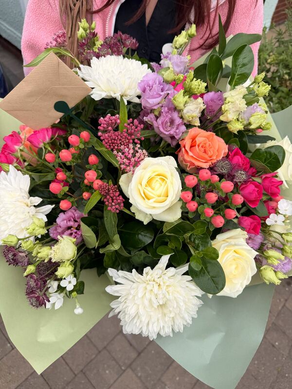 Flowers delivered to customer