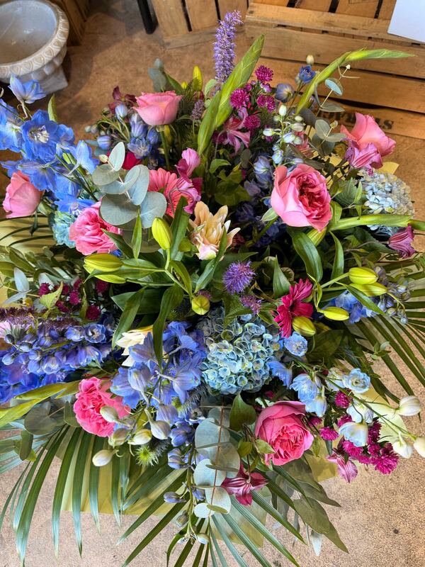 Flowers delivered to customer