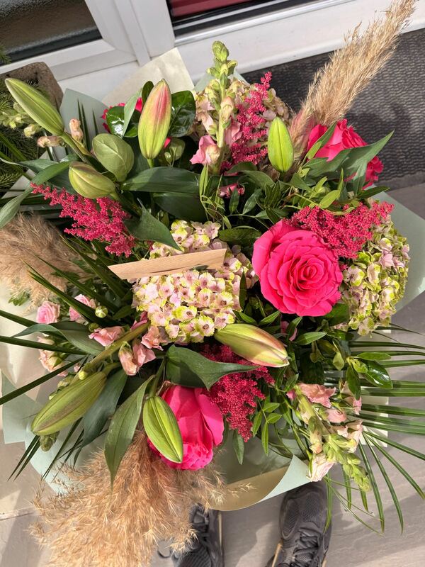 Flowers delivered to customer