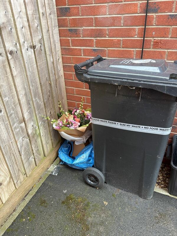 Flowers delivered to customer