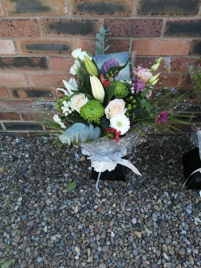 Flowers delivered to customer