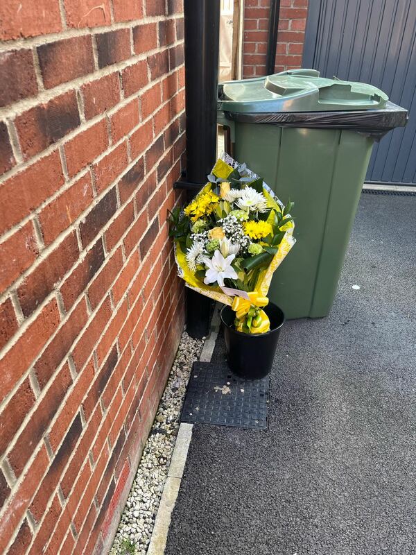 Flowers delivered to customer
