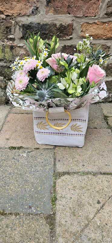 Flowers delivered to customer