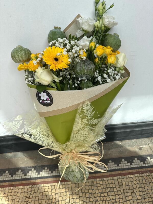 Flowers delivered to customer