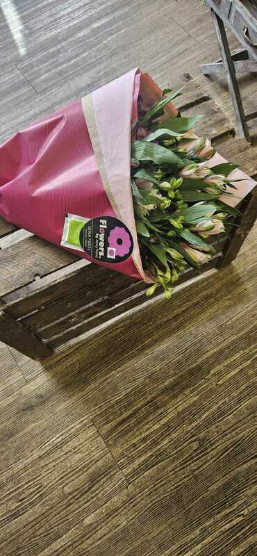 Flowers delivered to customer