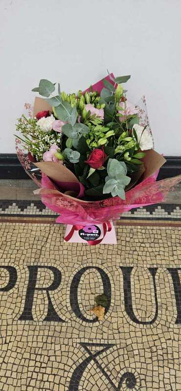 Flowers delivered to customer