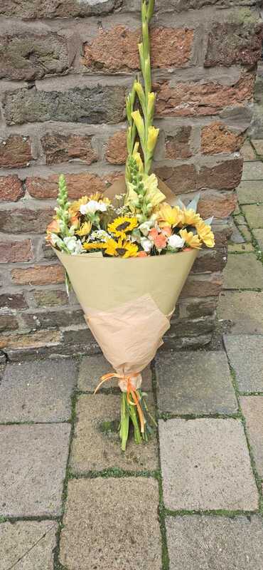 Flowers delivered to customer
