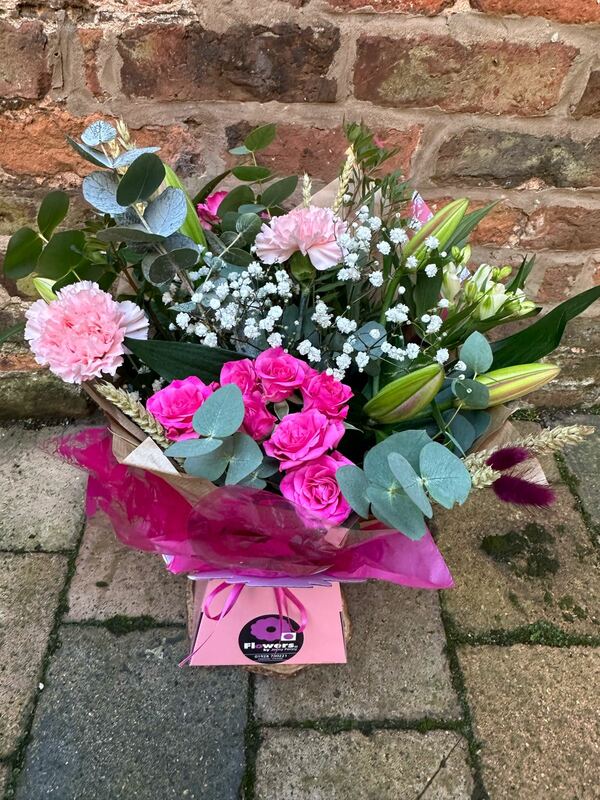Flowers delivered to customer