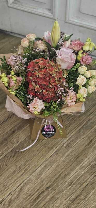 Flowers delivered to customer