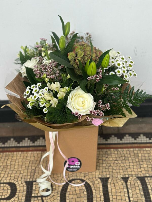 Flowers delivered to customer
