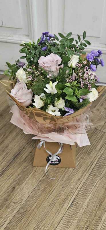 Flowers delivered to customer