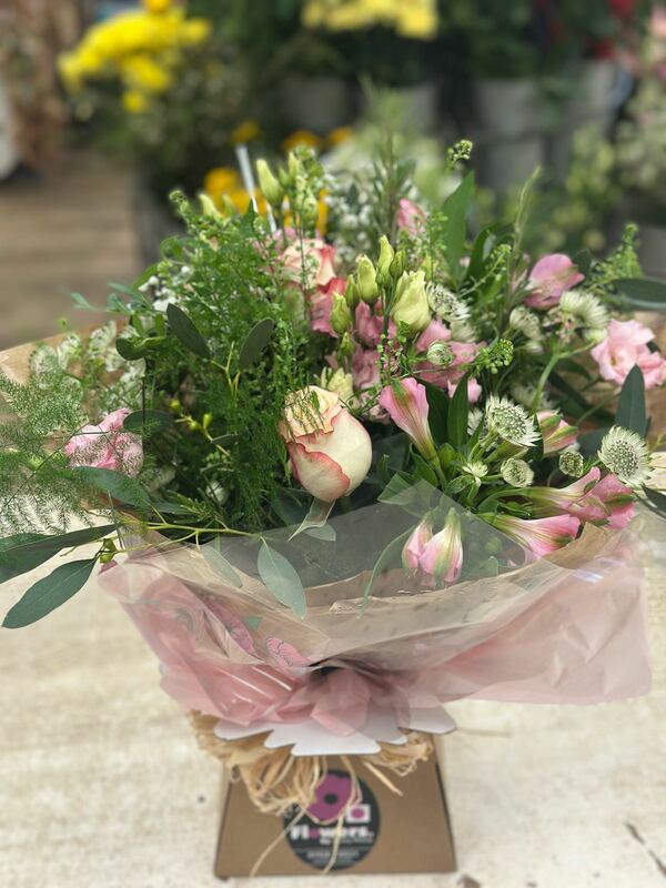 Flowers delivered to customer