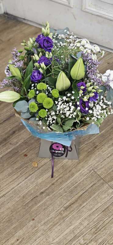 Flowers delivered to customer