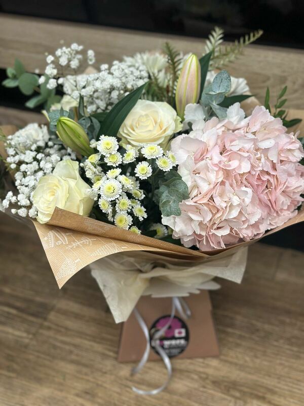 Flowers delivered to customer