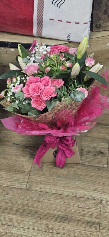 Flowers delivered to customer