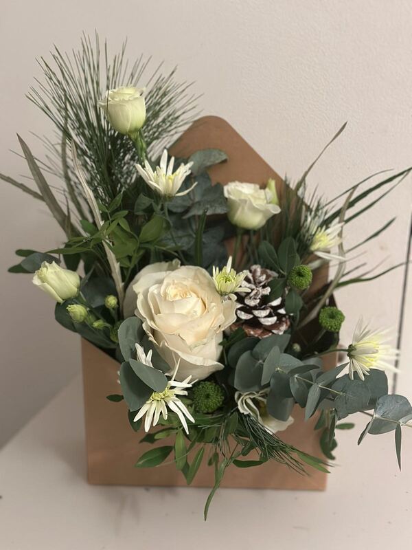 Flowers delivered to customer