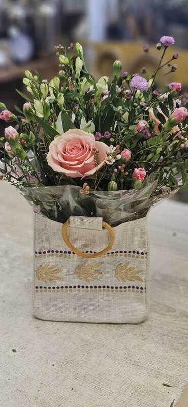 Flowers delivered to customer