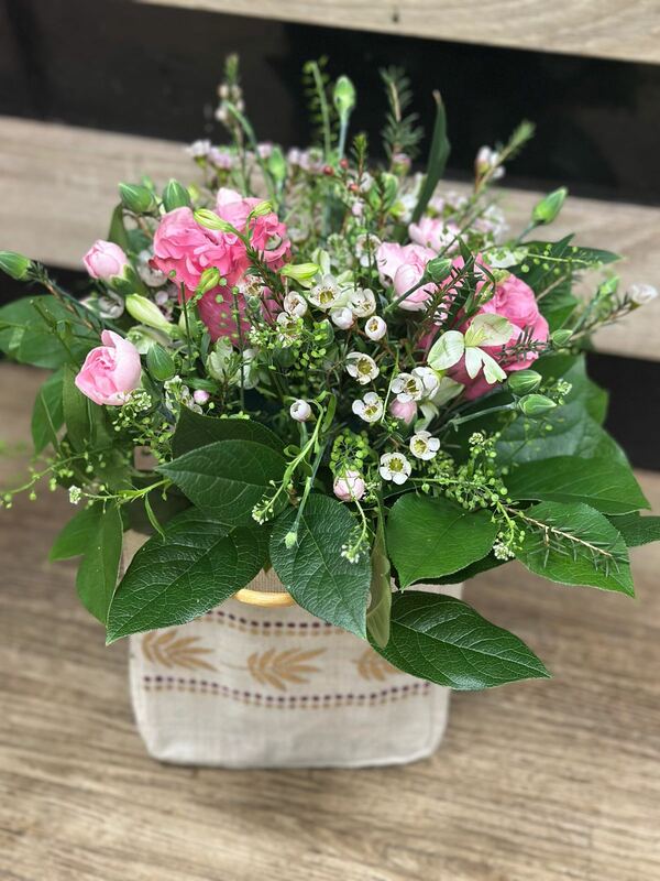 Flowers delivered to customer