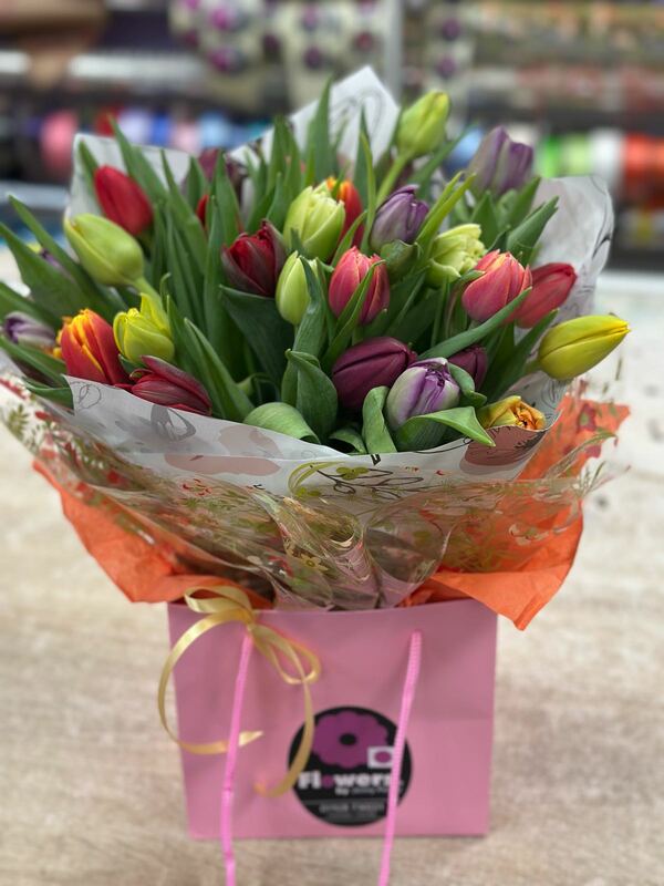 Flowers delivered to customer