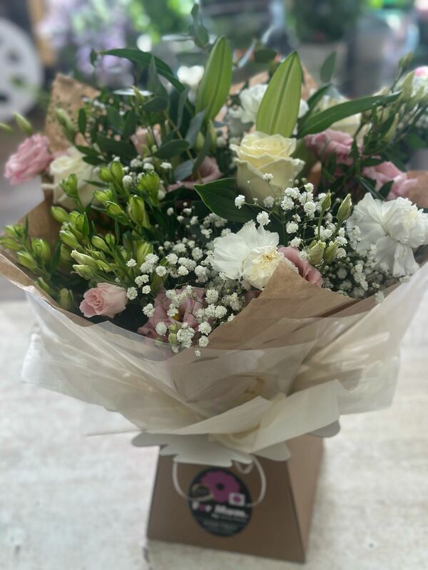 Flowers delivered to customer