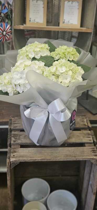 Flowers delivered to customer