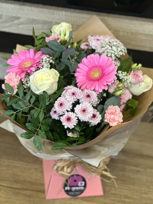 Flowers delivered to customer