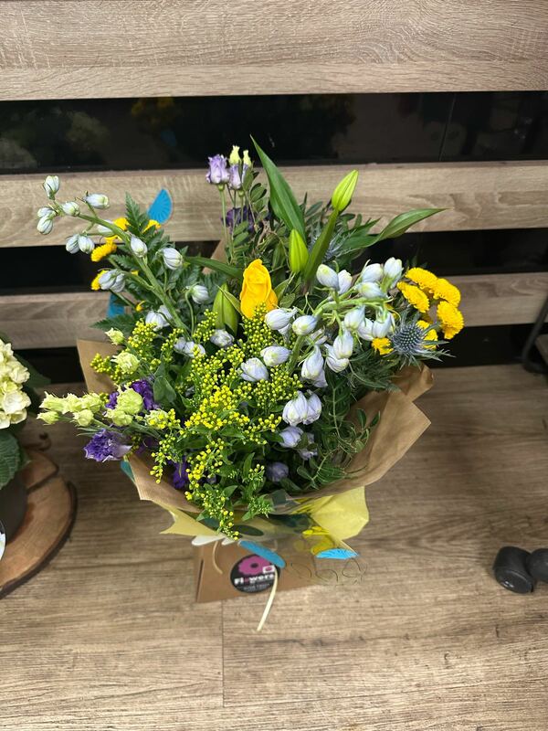 Flowers delivered to customer