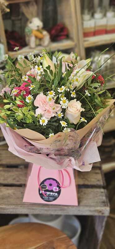 Flowers delivered to customer