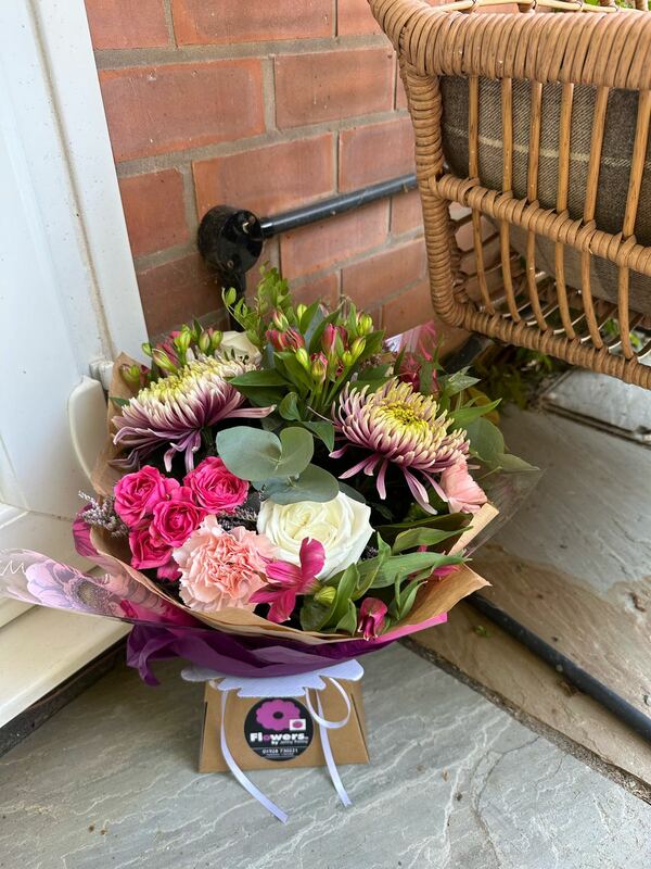 Flowers delivered to customer