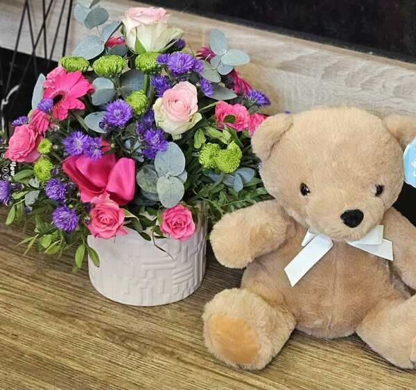 Flowers delivered to customer