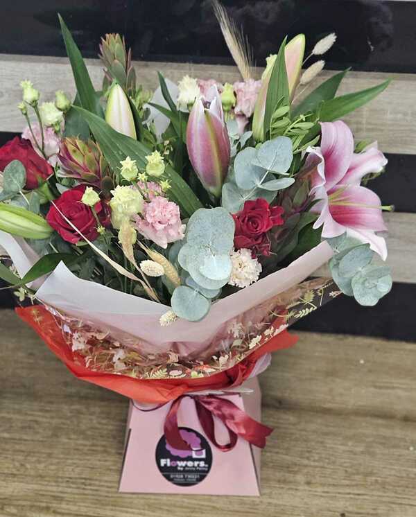 Flowers delivered to customer