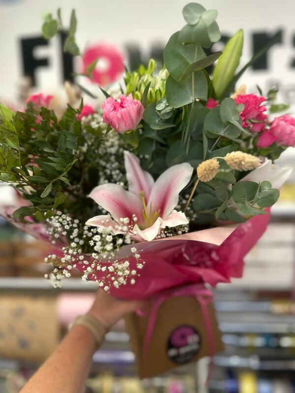 Flowers delivered to customer