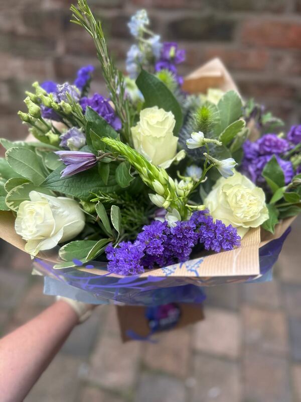 Flowers delivered to customer