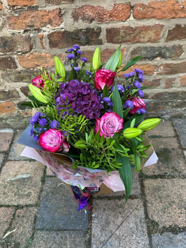 Flowers delivered to customer