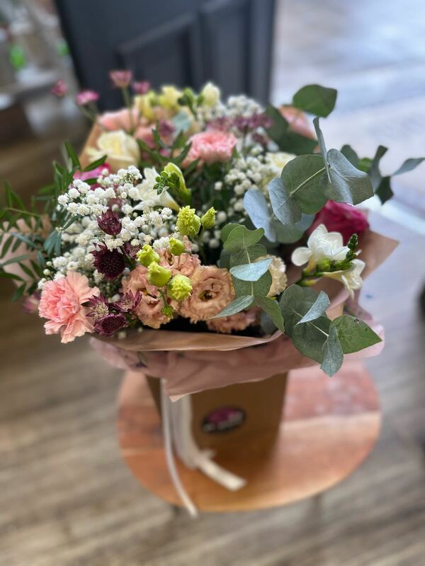 Flowers delivered to customer