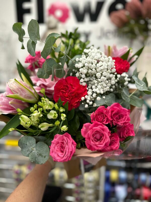 Flowers delivered to customer