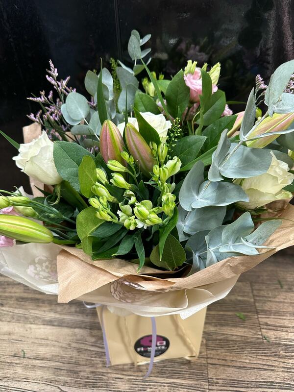 Flowers delivered to customer
