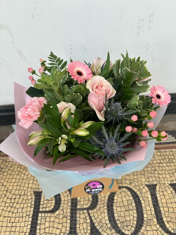 Flowers delivered to customer