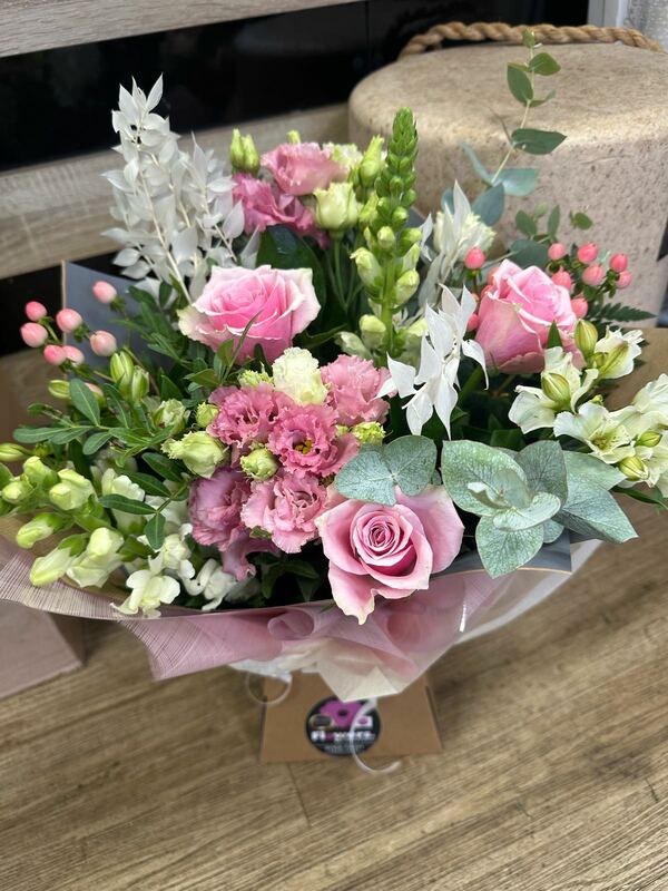 Flowers delivered to customer