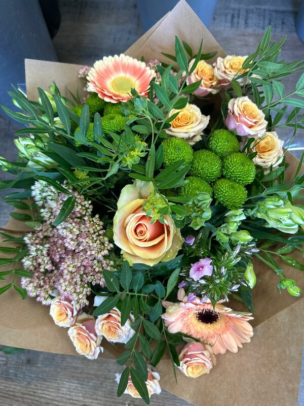 Flowers delivered to customer