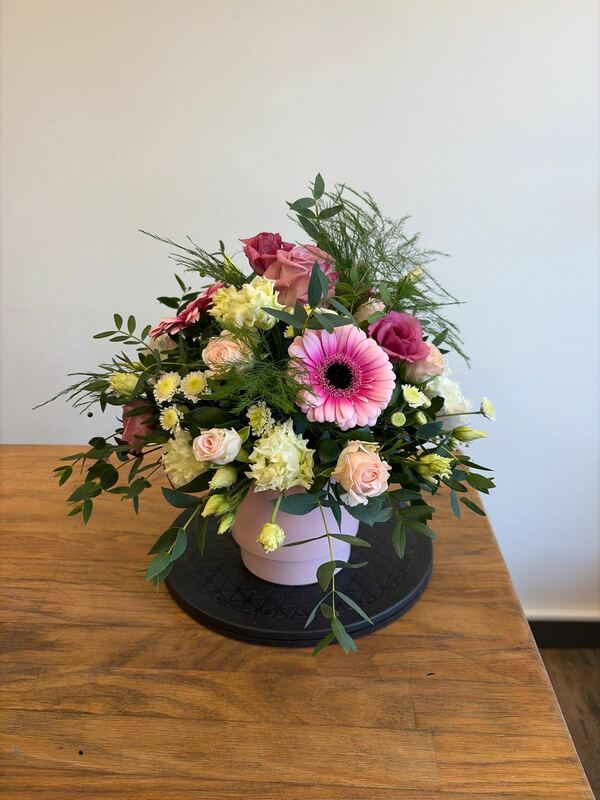Flowers delivered to customer