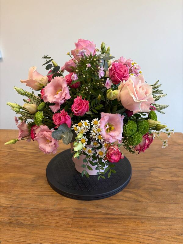 Flowers delivered to customer