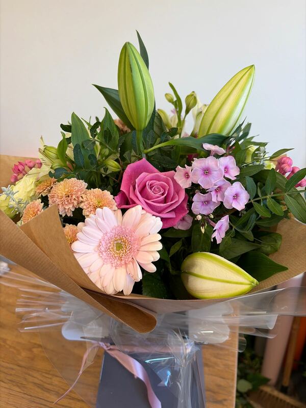 Flowers delivered to customer