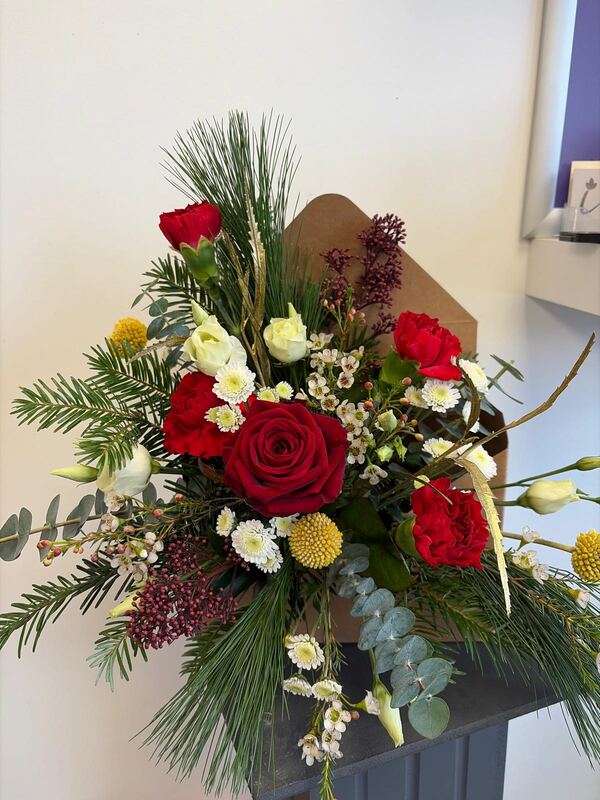 Flowers delivered to customer