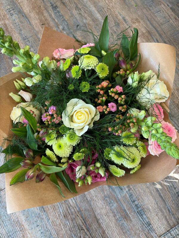Flowers delivered to customer