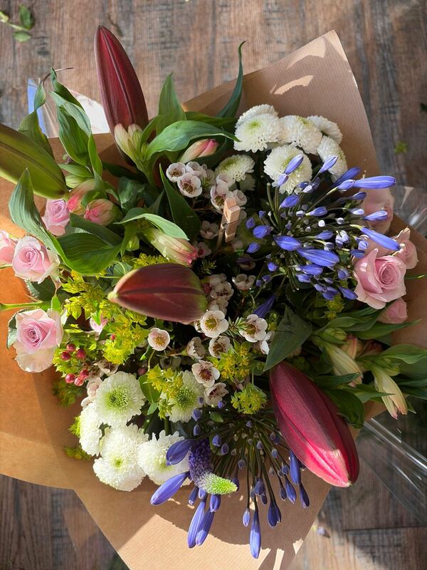 Flowers delivered to customer