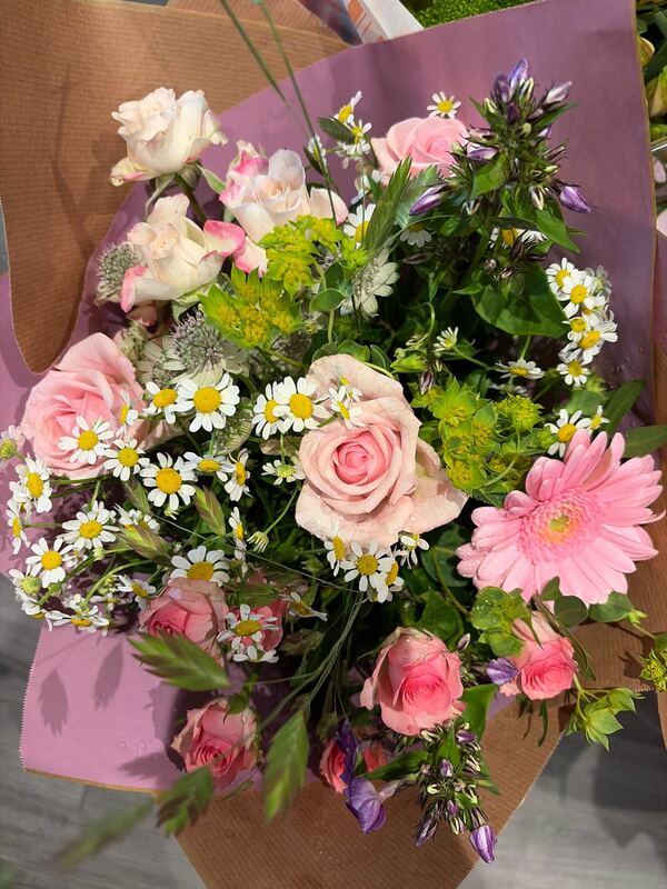 Flowers delivered to customer